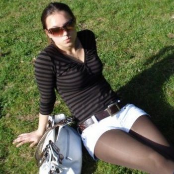 Naura - Escorts à Venthône Profil de Naura, 27 ans, Escorts à Venthône (Valais)