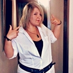 Binti - Escorts à Erde Profil de Binti, 27 ans, Escorts à Erde (Valais)